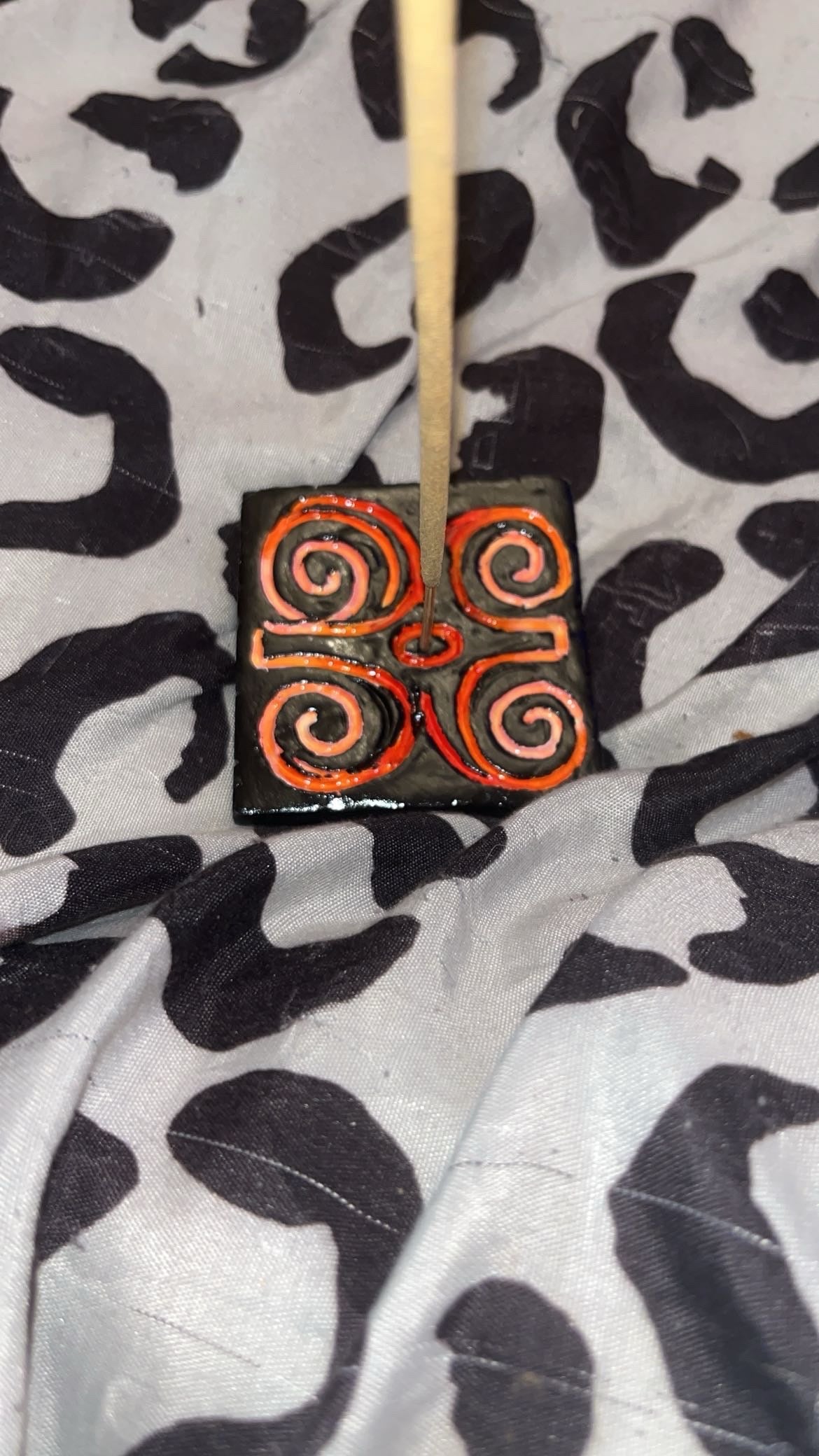Smoke Dish ('The Dwennimmen Adinkra')